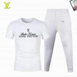 Picture of LV Shirt Pant Suits _SKULVM-5XL12yx28523548